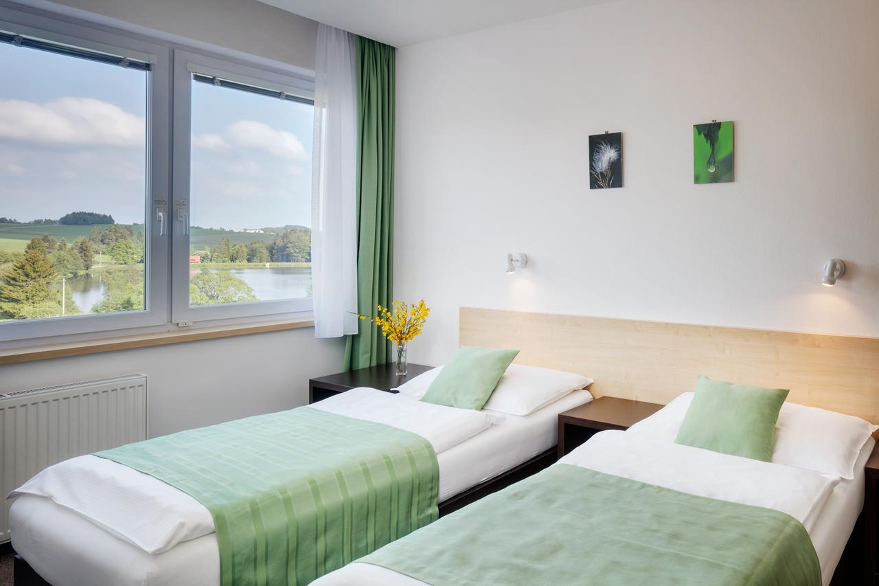 ביסטריצה נאד פרנשטיינם Hotel Skalsky Dvur מראה חיצוני תמונה