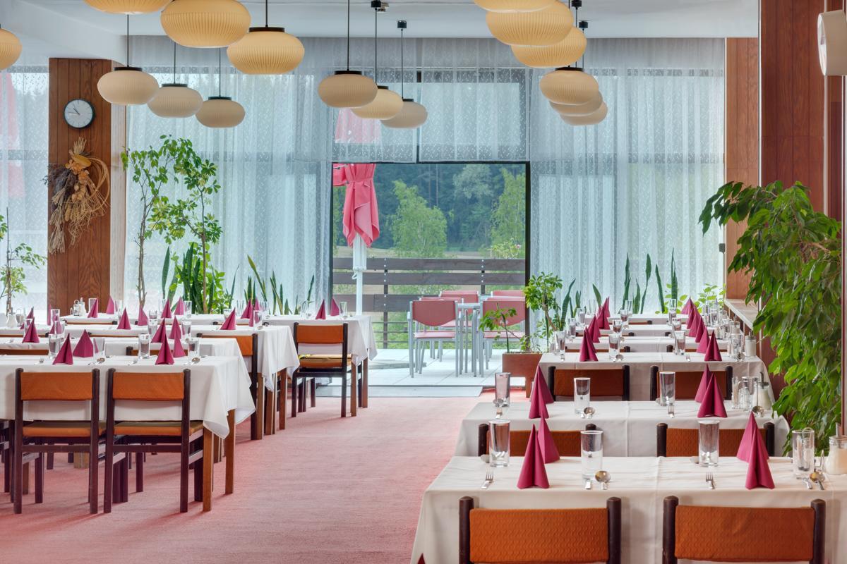 ביסטריצה נאד פרנשטיינם Hotel Skalsky Dvur מראה חיצוני תמונה