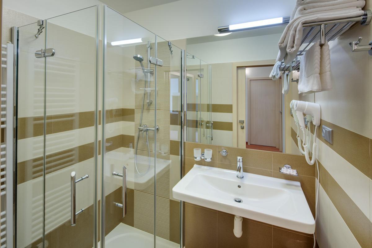 ביסטריצה נאד פרנשטיינם Hotel Skalsky Dvur מראה חיצוני תמונה